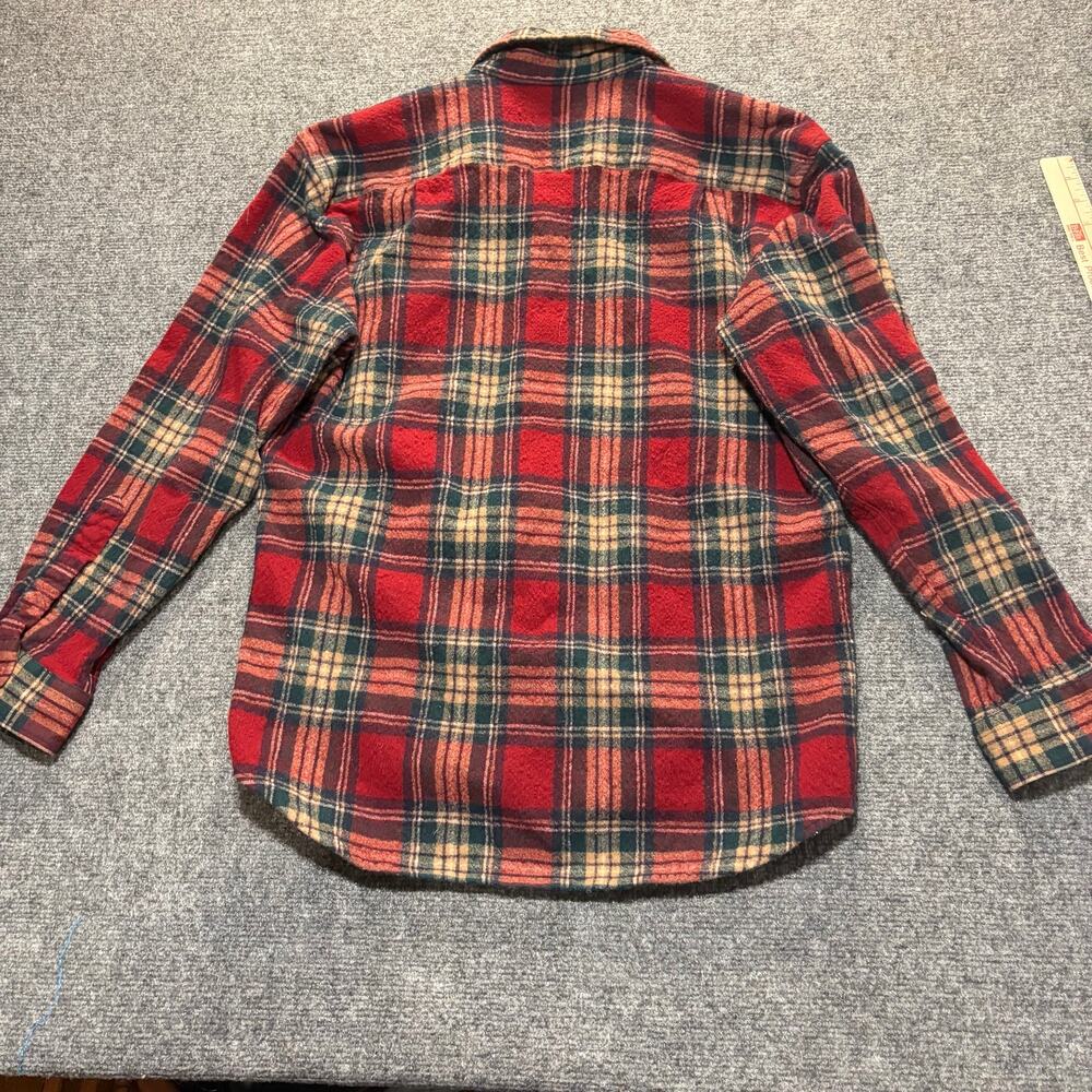 Pendleton Womens XL Long Sleeve Wool Shirt Red Plaid Button Down Vintage Casual - Picture 3 of 7